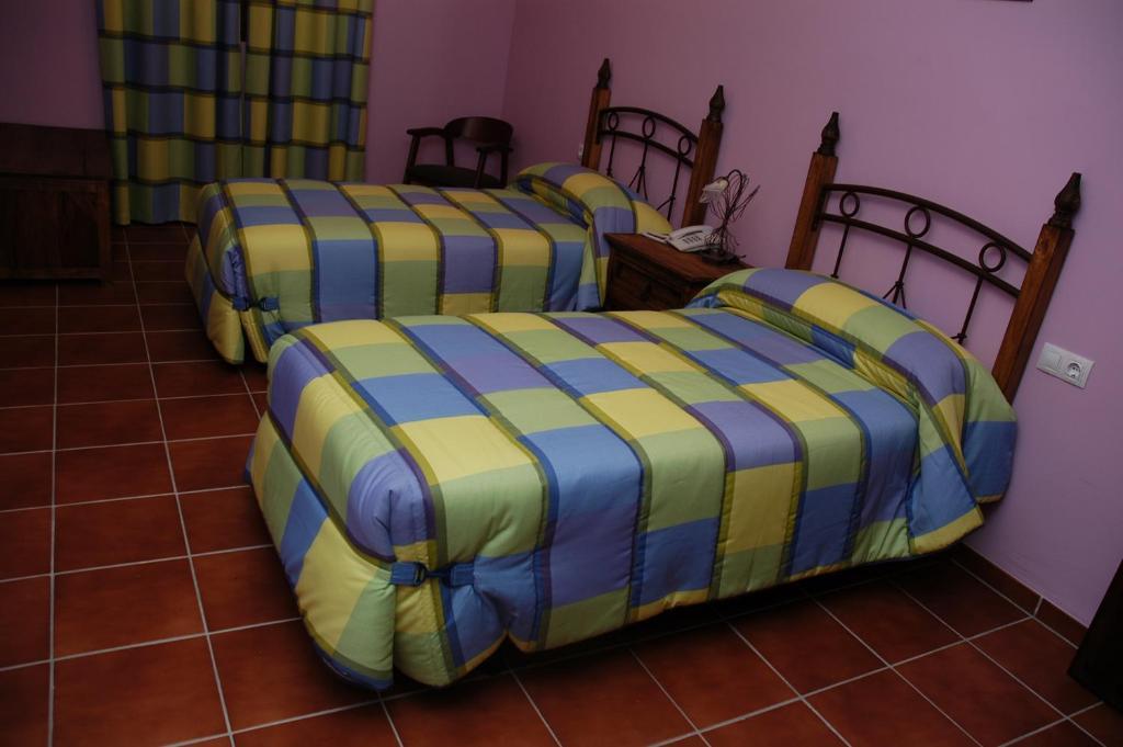 Hotel Rural Los Chaparros Freila Room photo