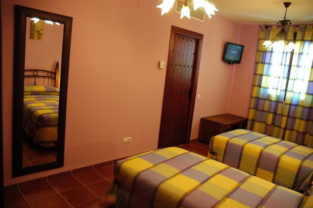 Hotel Rural Los Chaparros Freila Room photo